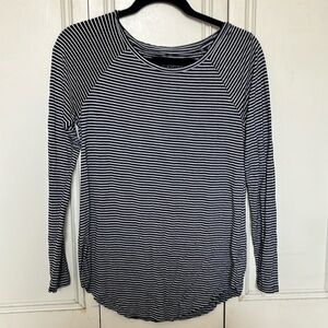 American Eagle stripped long sleeve